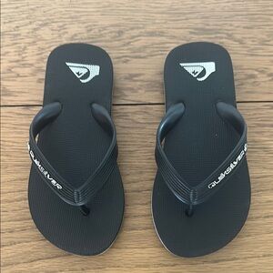 Quiksilver boys Black Sandals
